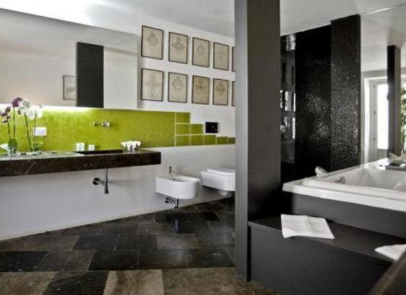 Bathroom Photo