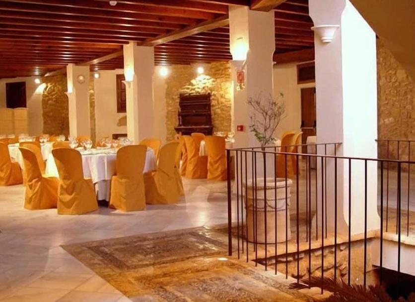 Banquet hall Photo