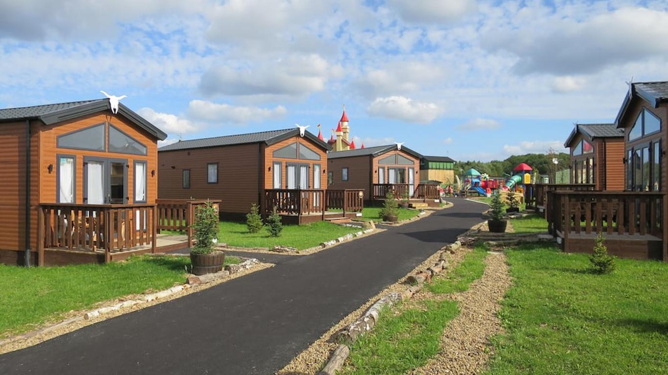 Gulliver's Valley, M1, Jct 31