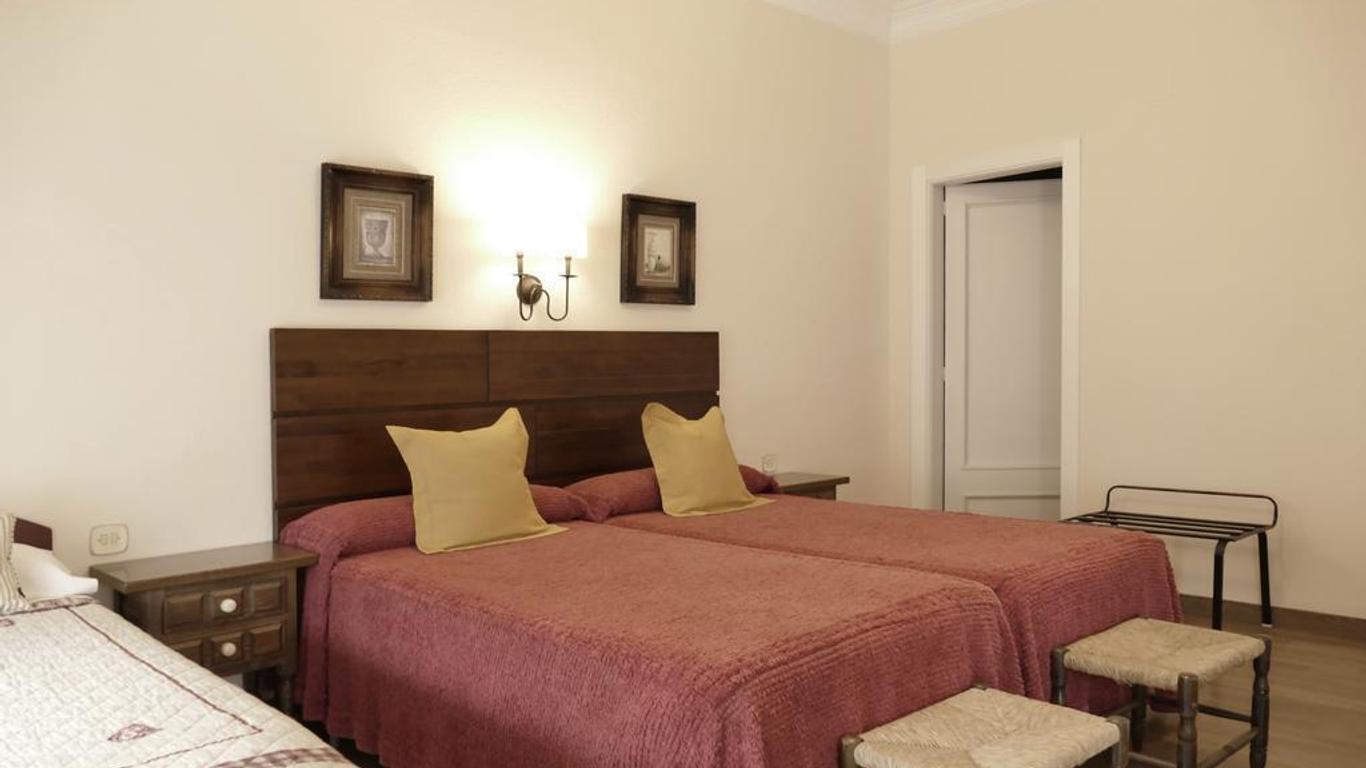 Hostal Canigó