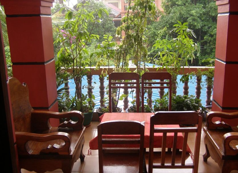 Balcony Photo