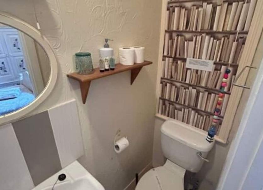 Bathroom Photo