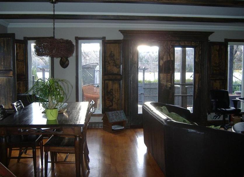 Dining room Photo