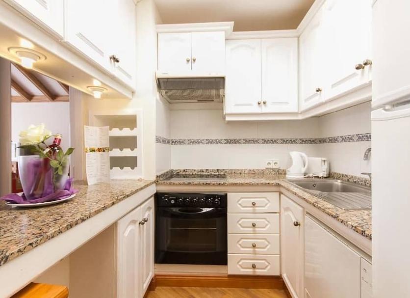 Kitchen Photo