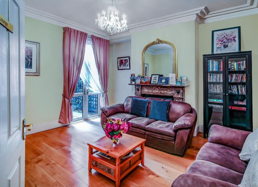 Living room Photo