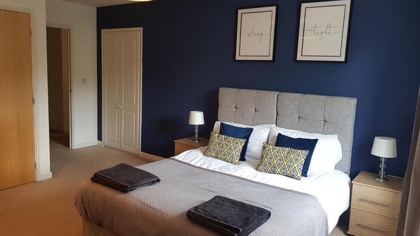 Catchpole Stays Abbey Field Apartment- A lovely 2 bed apartment with field views near Colchester town centre