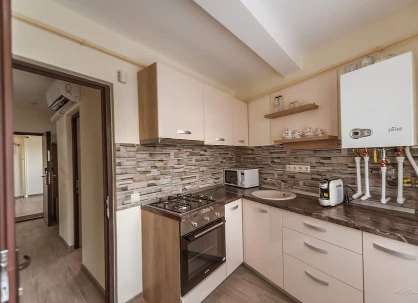 Kitchen Photo