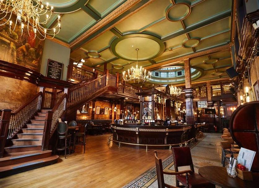 Bar Photo