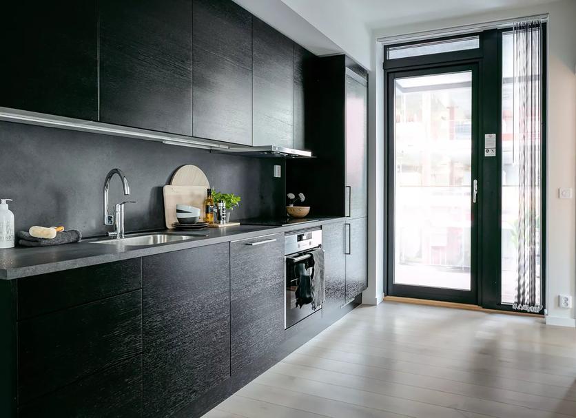 Kitchen Photo