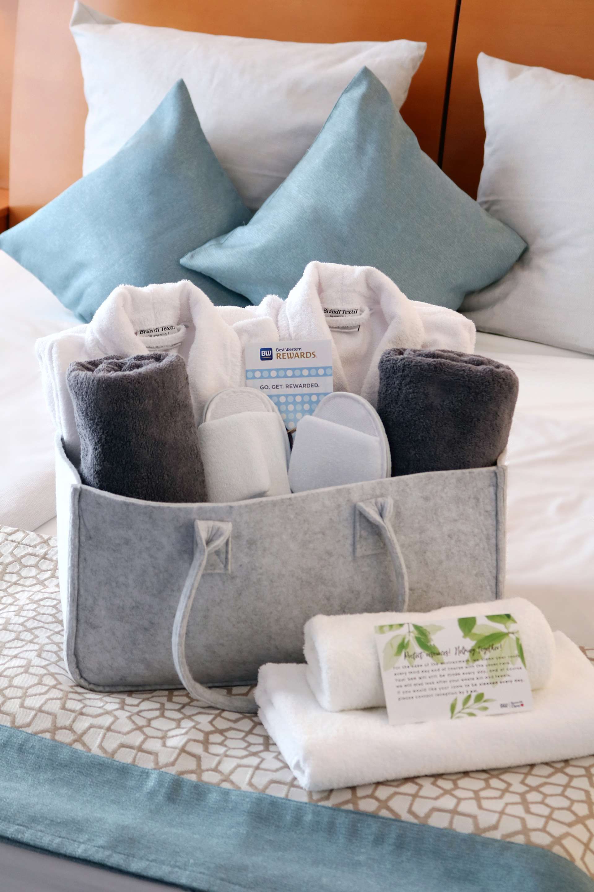 Room amenity