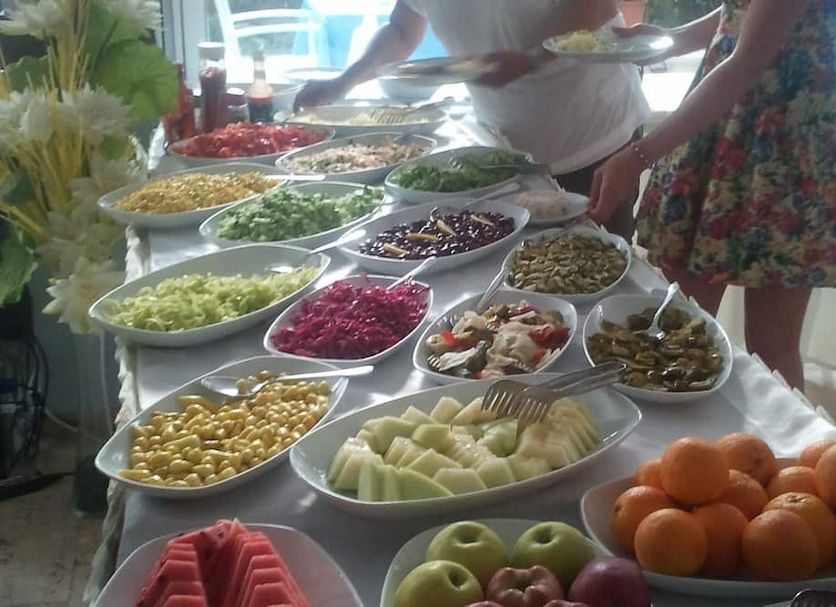 Buffet Photo