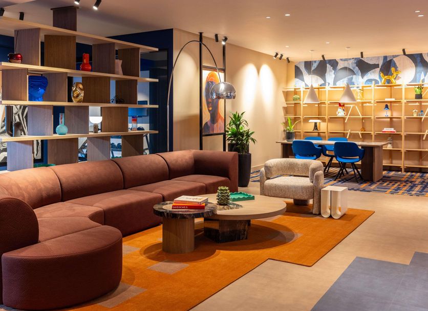 Lounge Photo