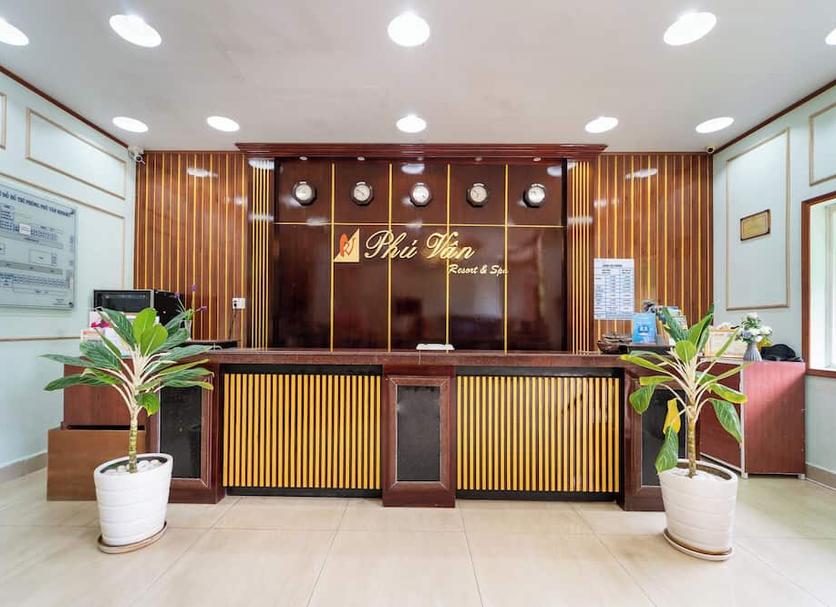 Front desk Photo