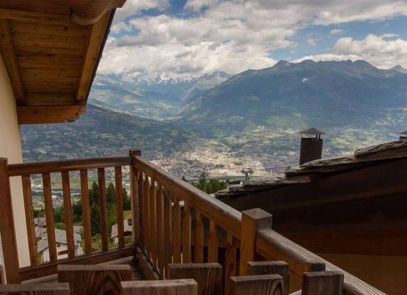 Balcony Photo