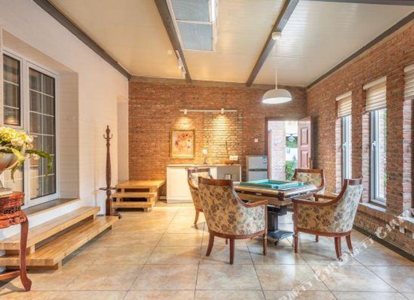 Dining room Photo