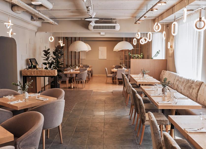 Restaurant Photo