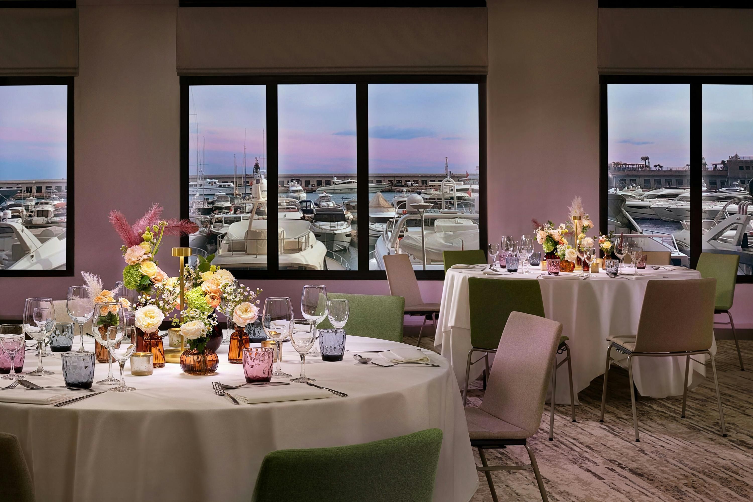 Banquet hall
