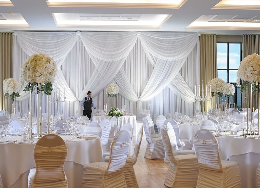 Banquet hall Photo