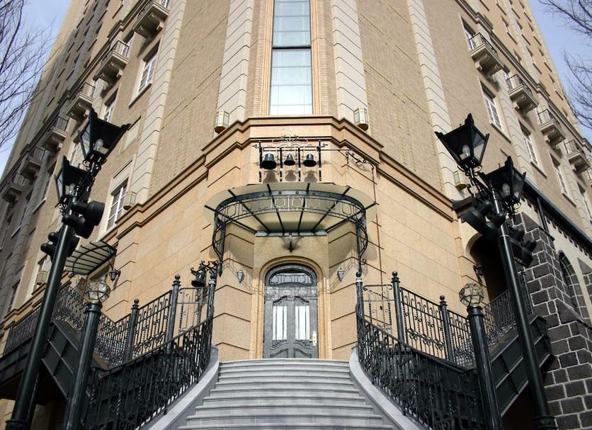 Building Photo