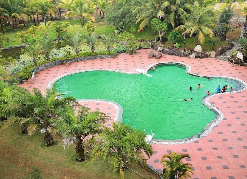 Pool Photo