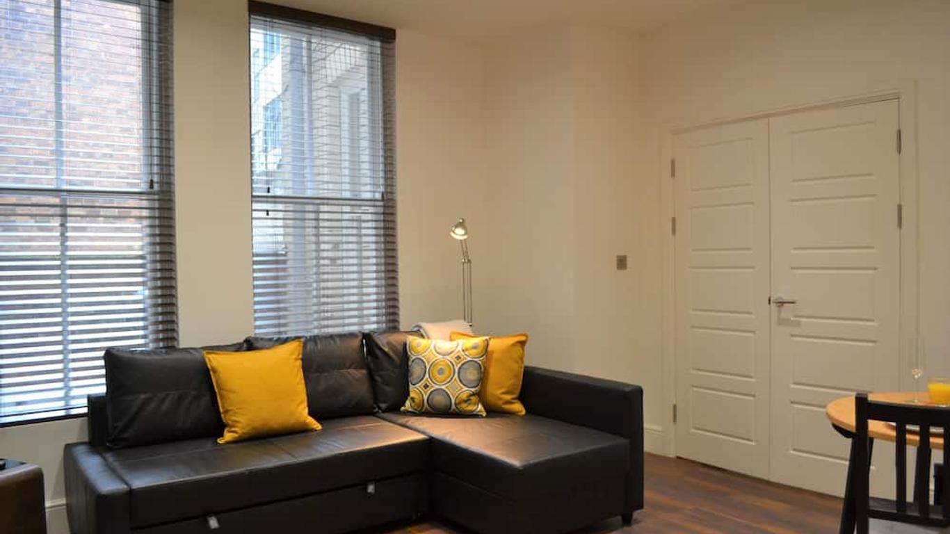 Onpoint Apartments - Deluxe Apartment City Centre Ideal Location!