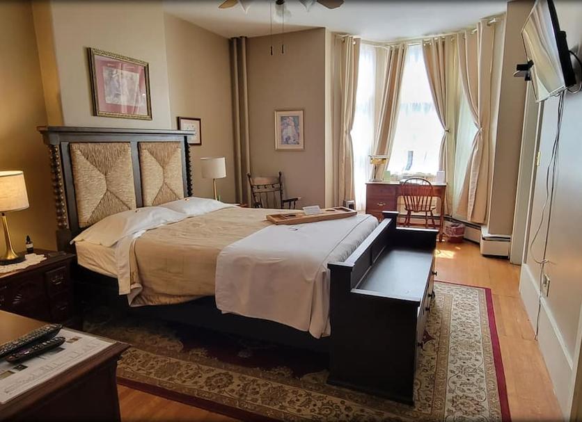 Bedroom Photo