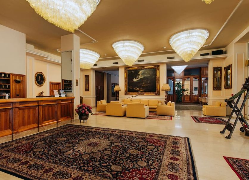 Lobby Photo