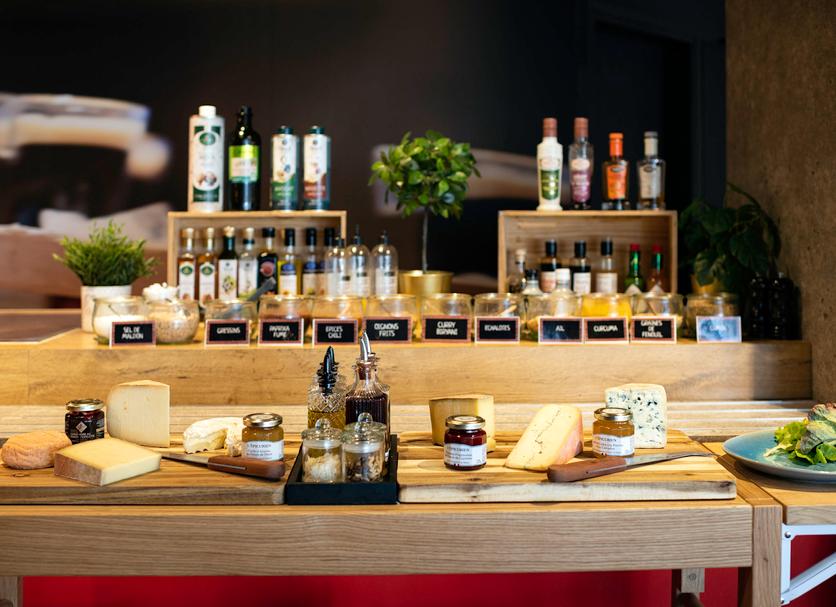 Restaurant Photo