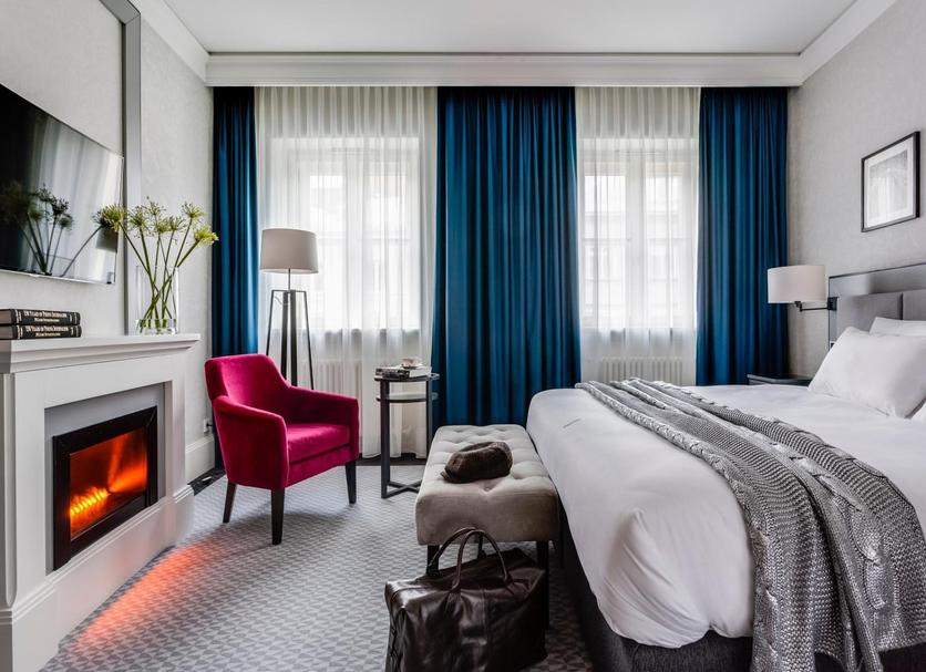 Bedroom Photo