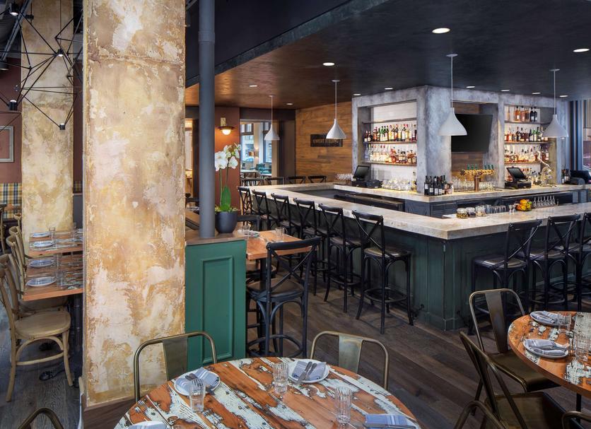 Bar Photo
