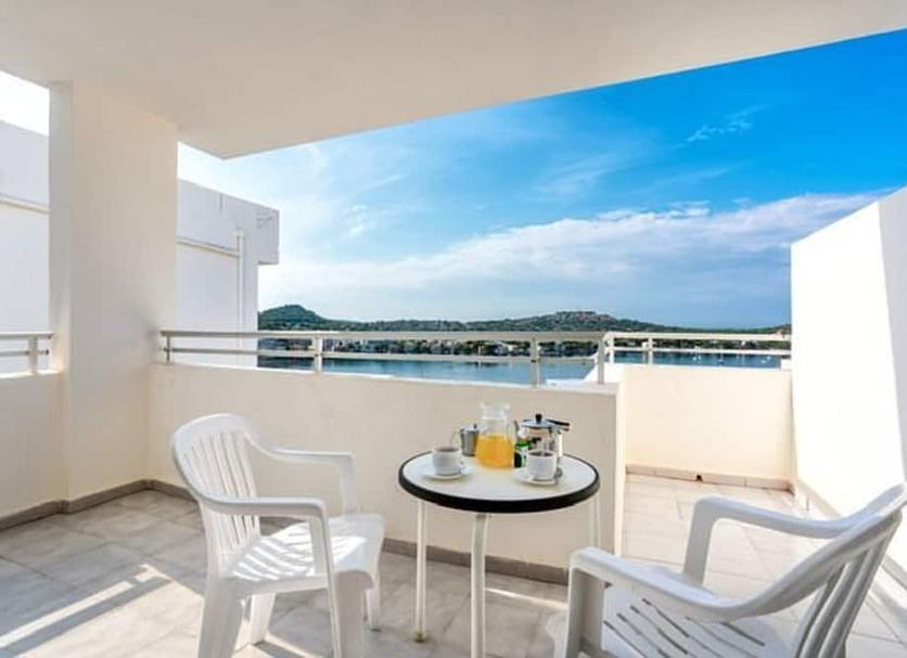 Balcony Photo