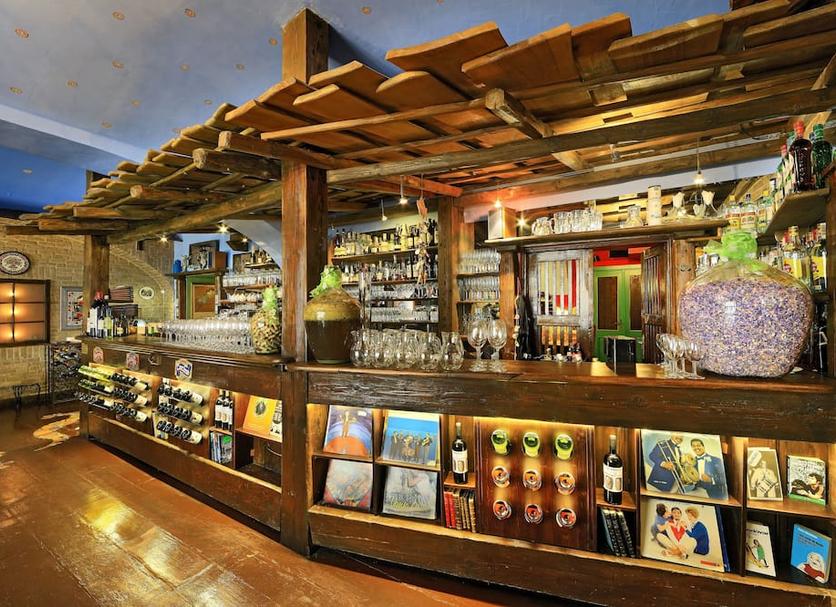 Bar Photo