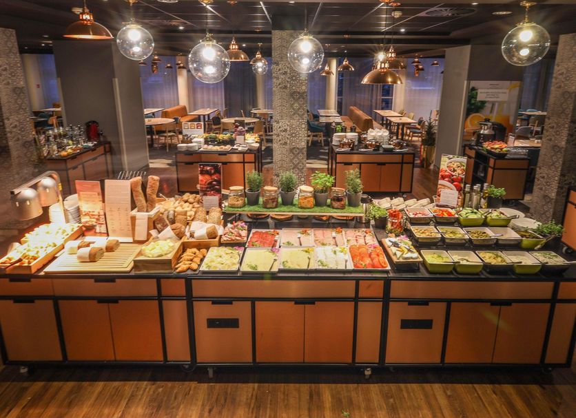 Buffet Photo