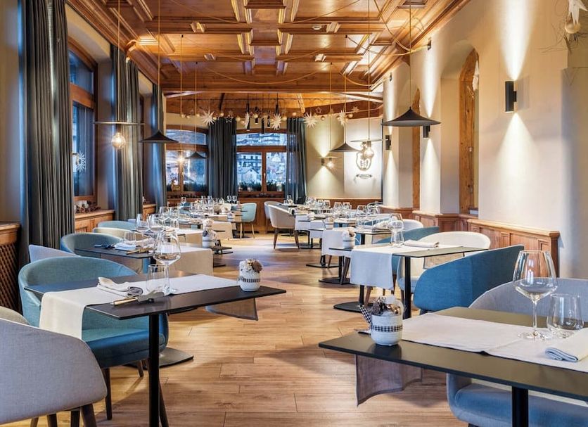 Restaurant Photo