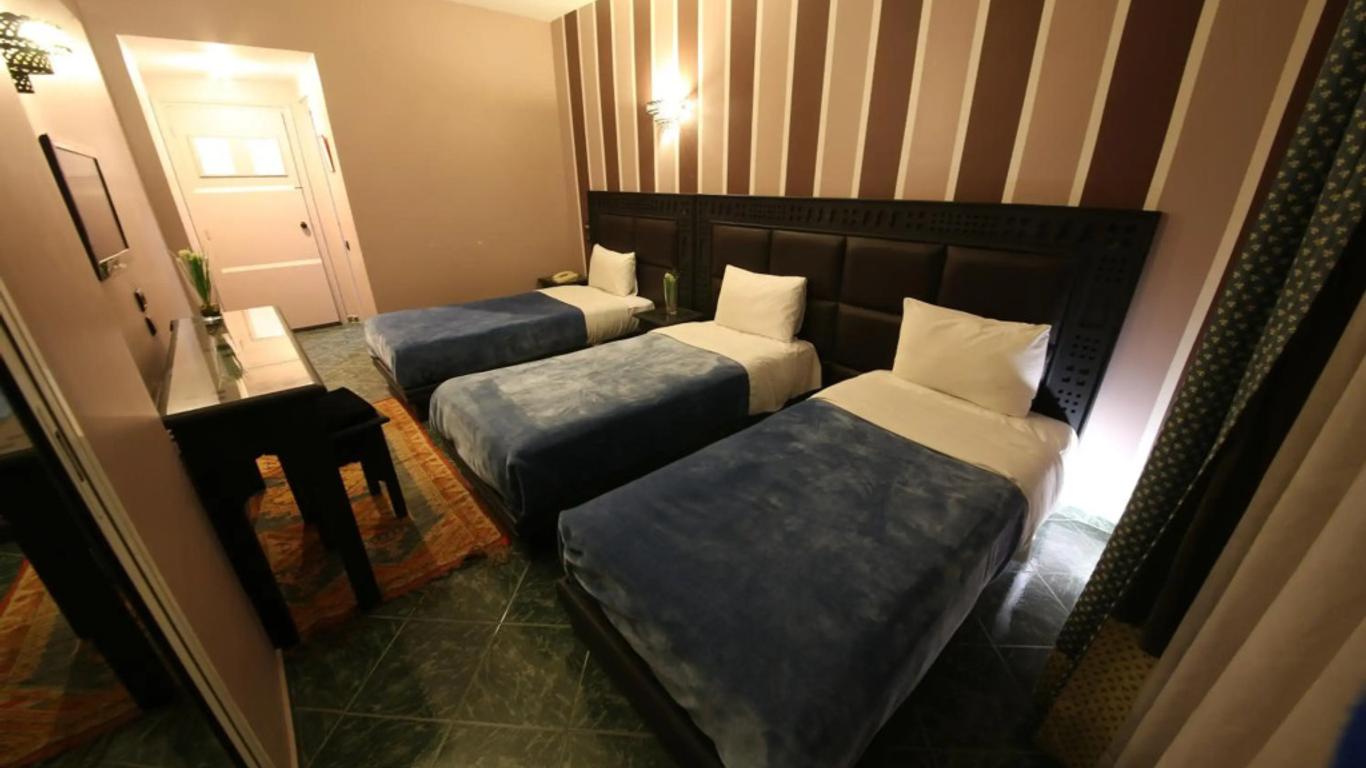 Hotel Akouas