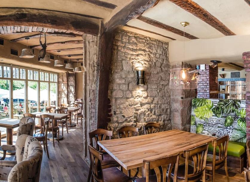 Restaurant Photo