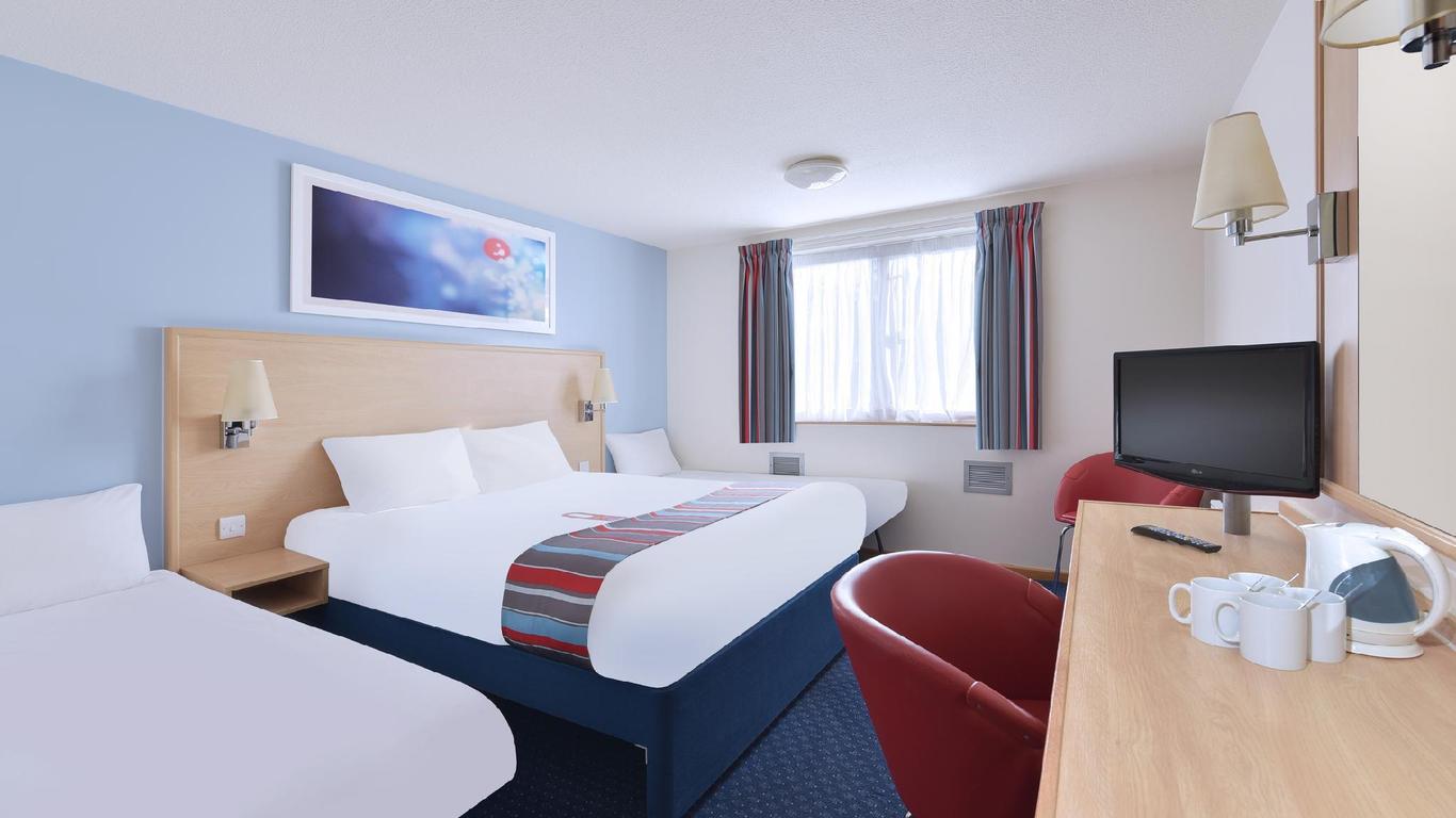 Travelodge Bristol Severn View M48
