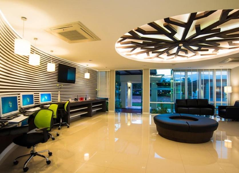 Lobby Photo