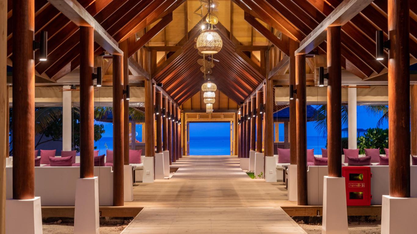 Cinnamon Dhonveli Maldives