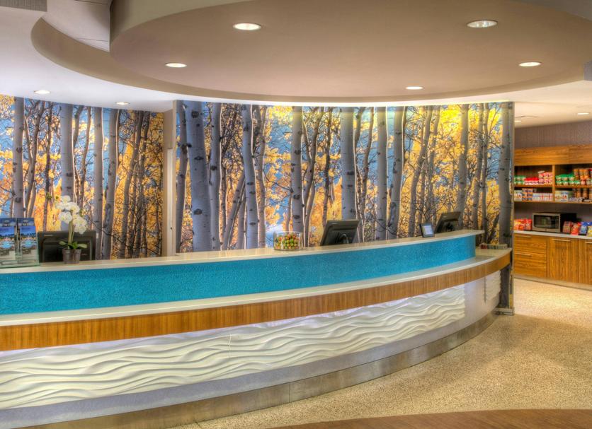Front desk Photo
