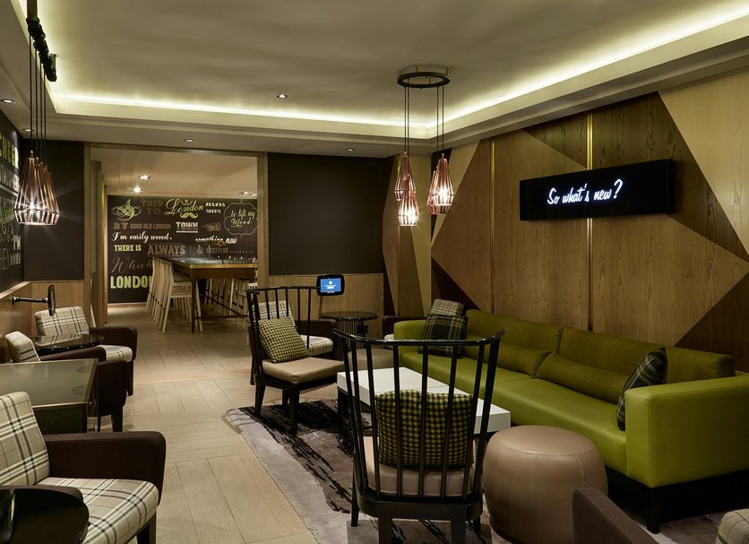 Lounge Photo