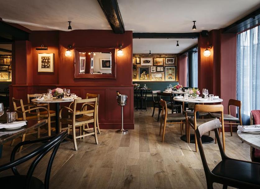 Restaurant Photo
