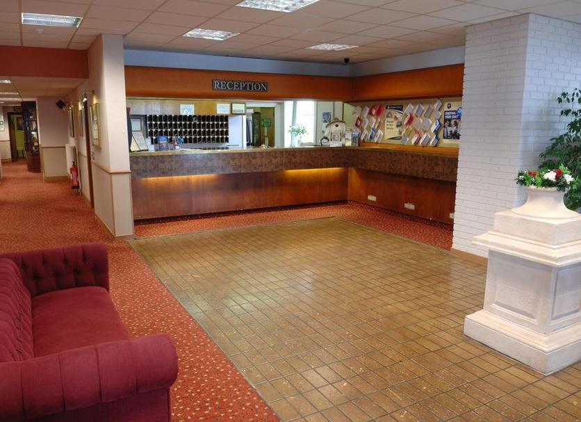 Front desk Photo
