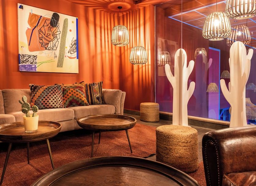 Lounge Photo