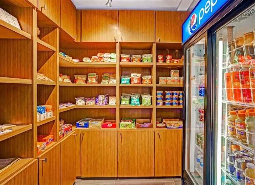 Shop Photo