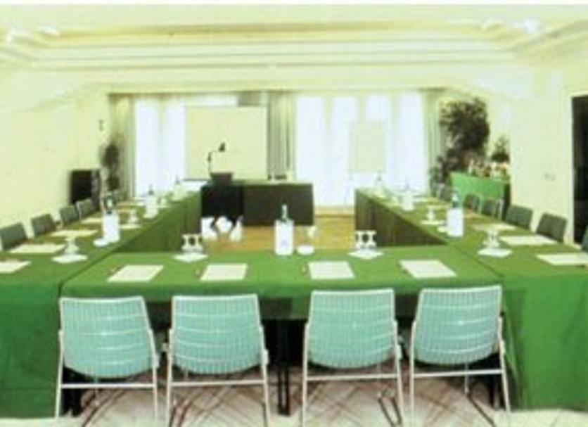 Conference room Photo