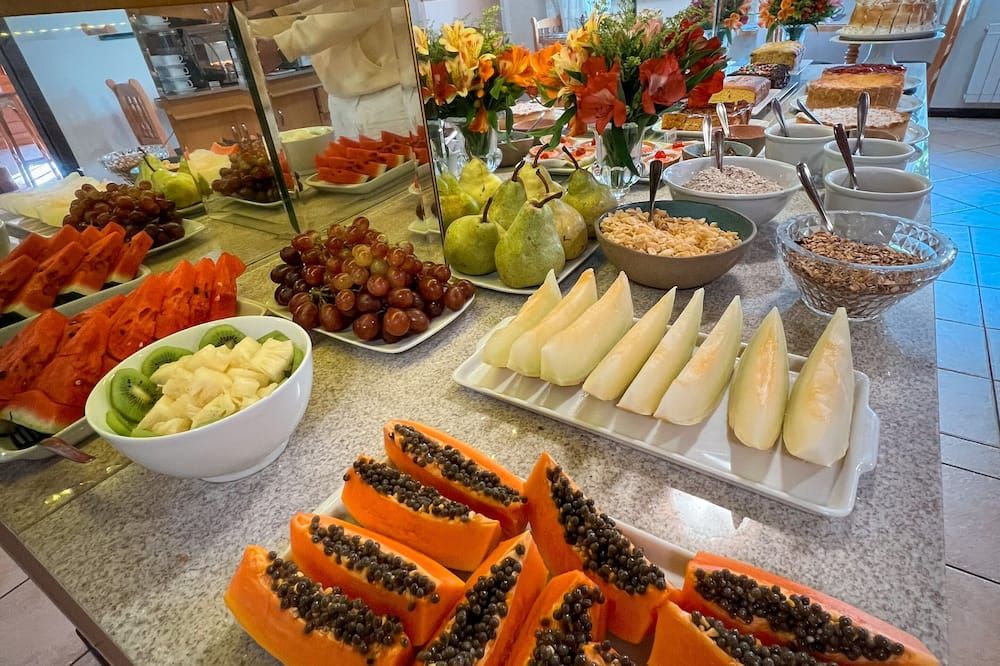 Buffet Photo
