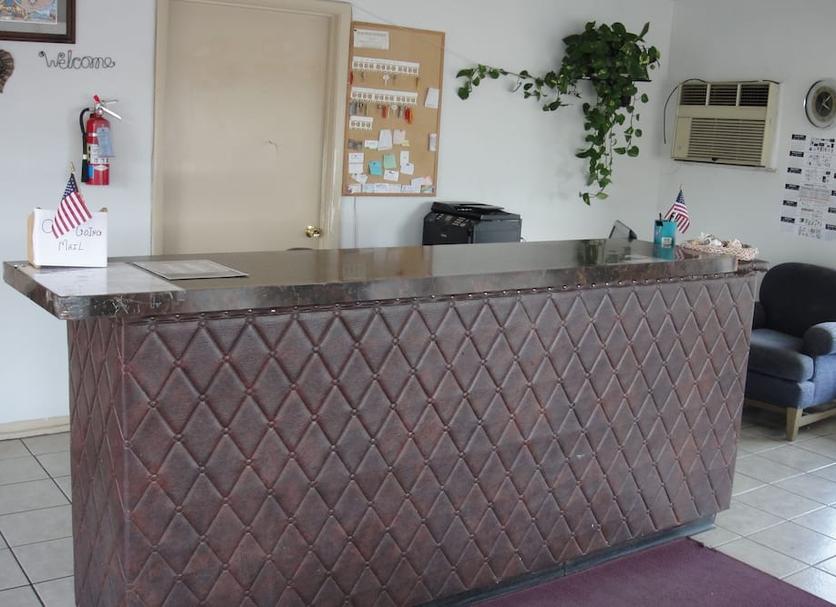Front desk Photo