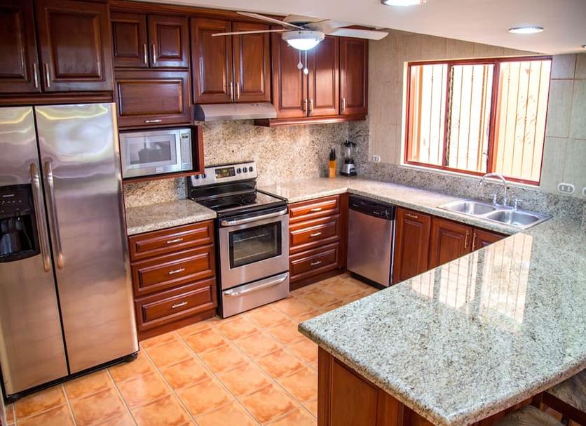 Kitchen Photo