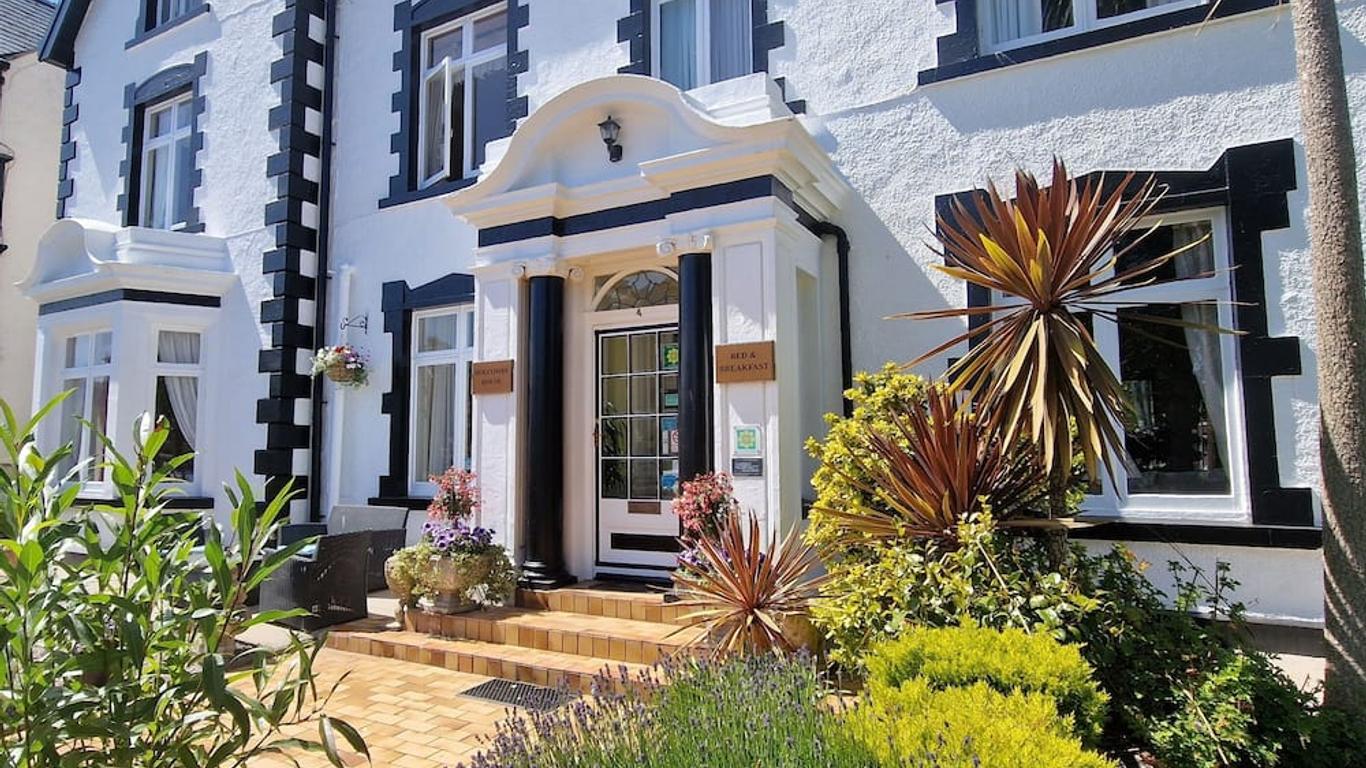 Holcombe House Guest House